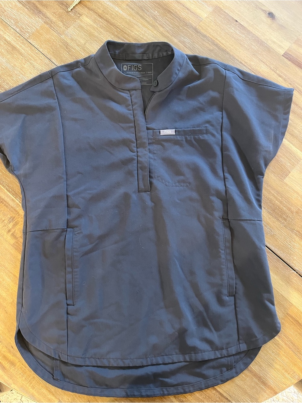 Figs Men’s Black Mandarin-Collar Button Down Shirt